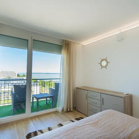 Apartment Myflat Panorama 909 *